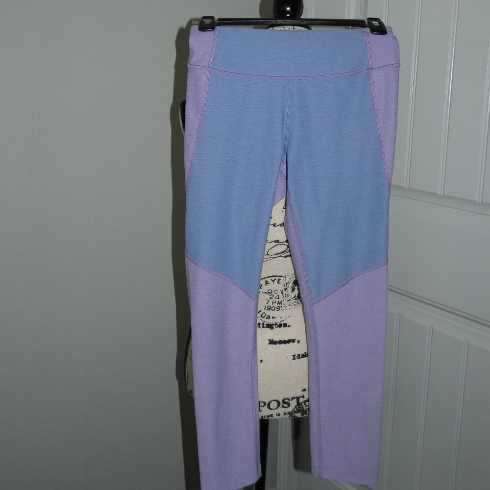 Outdoor Voices Leggings  / Sz Small